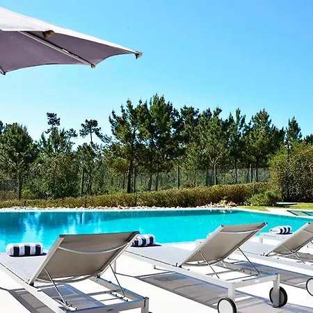 Aroeira Sleeps 8 Pool Wifi Aroeira (Setubal)